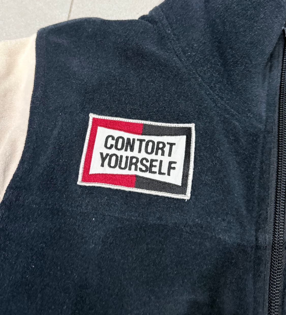 히스테릭 글래머 아카이브 아이코닉 패치 져지 집업 자켓 상품이미지3