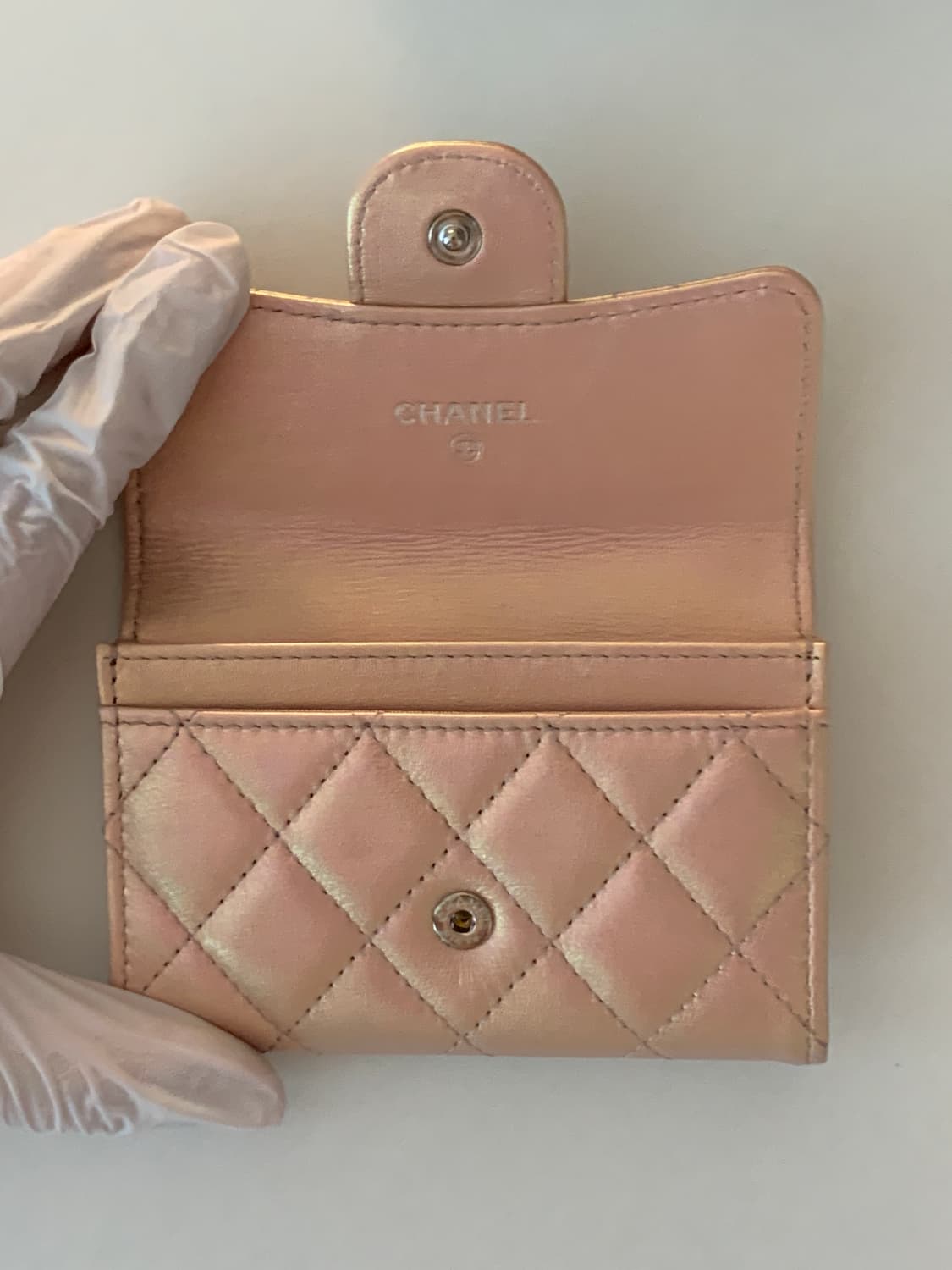 CHANEL Iridescent Pink Card Holder 샤넬 지갑 상품이미지7