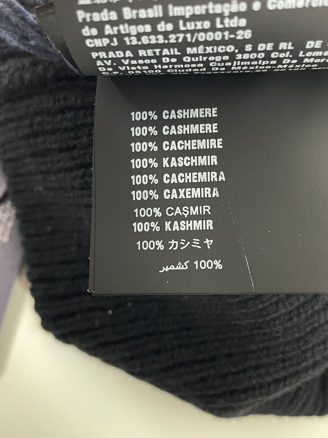 새상품 프라다 비니 캐시미어 100% 블랙 컬러 2XL 상품이미지3