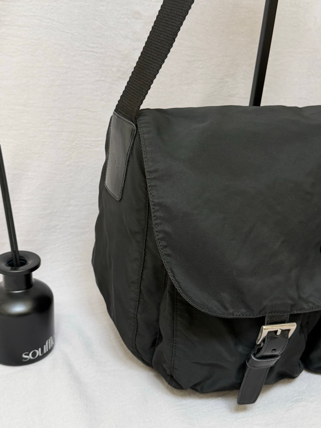 (컨디션굿)프라다 투버클 포코노 나일론 메신저백 크로스백 상품이미지6