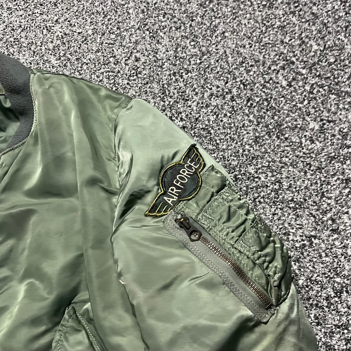 1984s vintage 알파인더스트리 ma-1 오리지널 자켓 상품이미지3