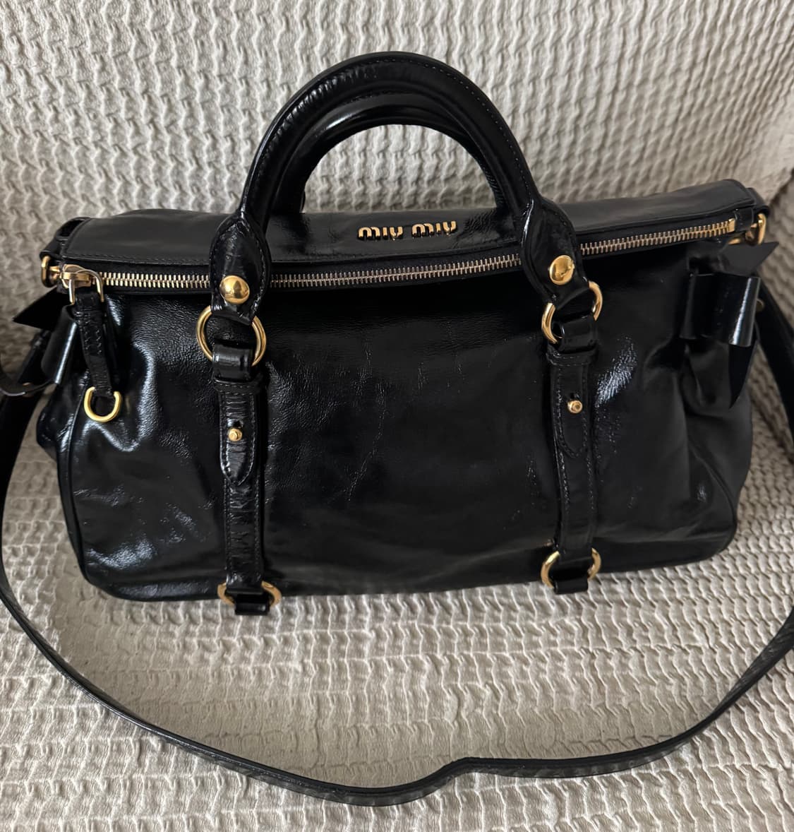 미우미우 비텔로 럭스 보우 사첼백 토트백 숄더크로스백 상품이미지2