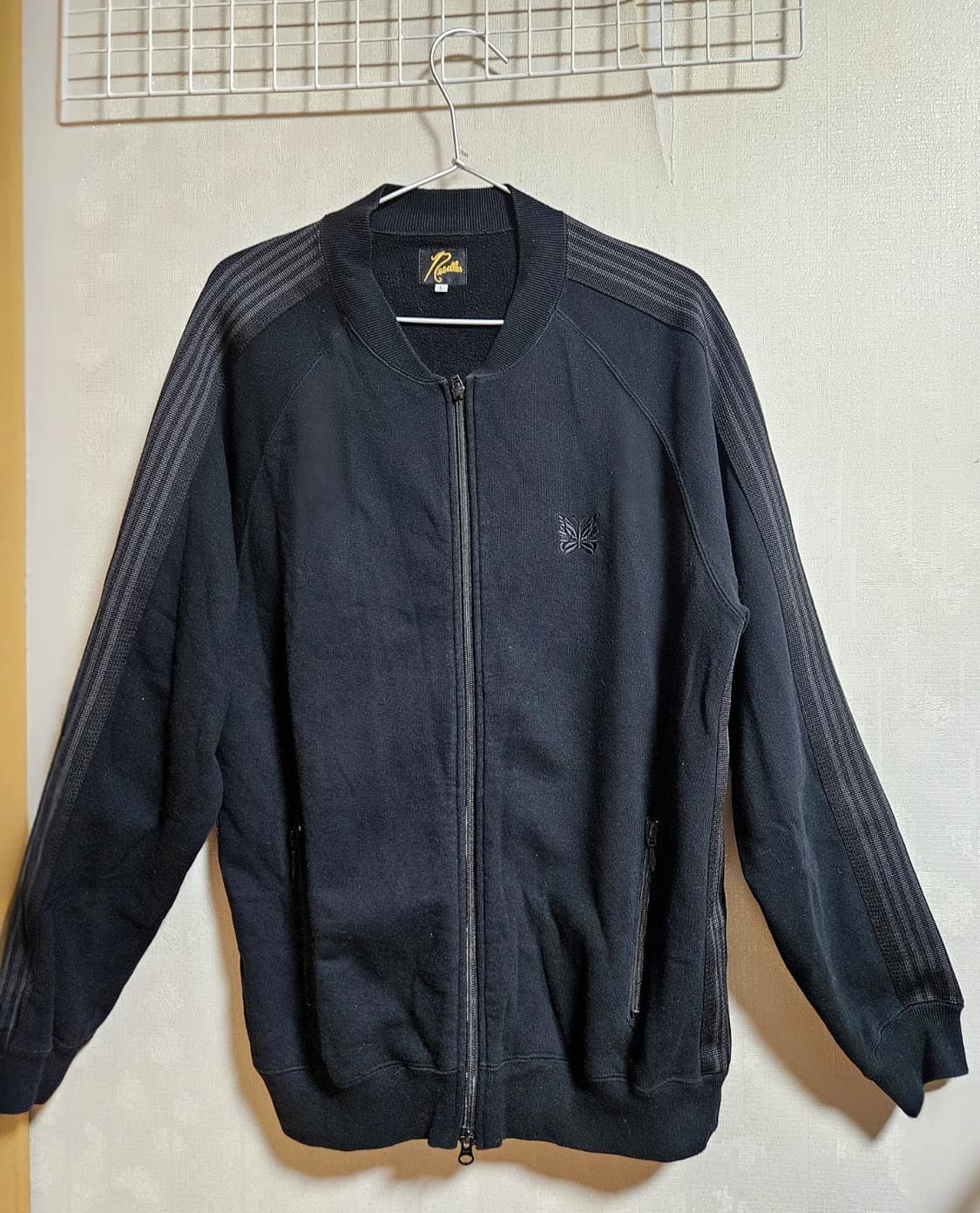 니들스 스튜디오스 트랙 져지 자켓 상품이미지1