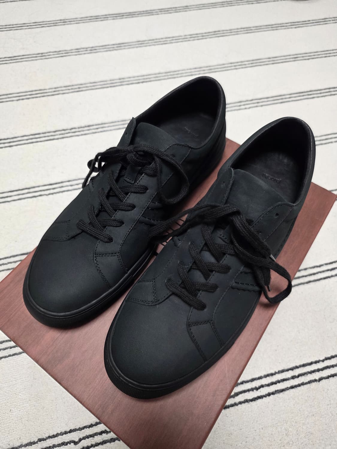 킨치 피노키 VEIN - 301(p) 스니커즈 팝니다
 상품이미지1