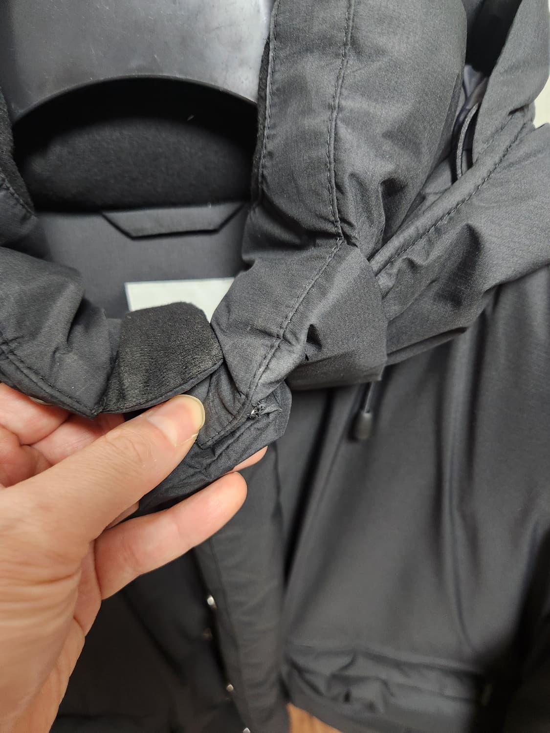 247시리즈 도레이델피 구스다운 블랙 M사이즈 상품이미지3