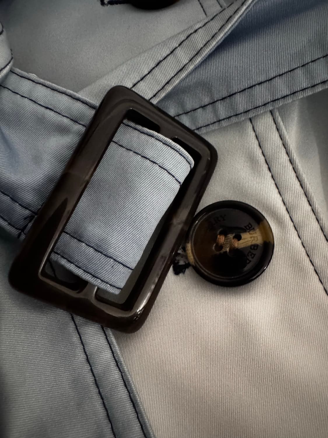 버버리 그라데이션 트렌치코트 상품이미지2