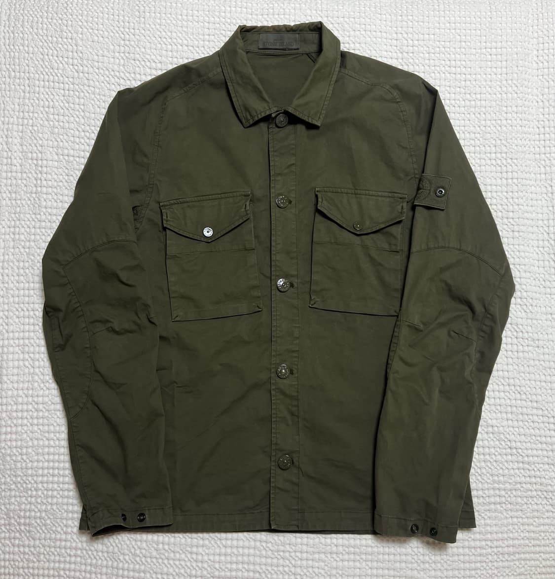 (당일배송 정품) 스톤 아일랜드 고스트피스 오버셔츠 상품이미지1