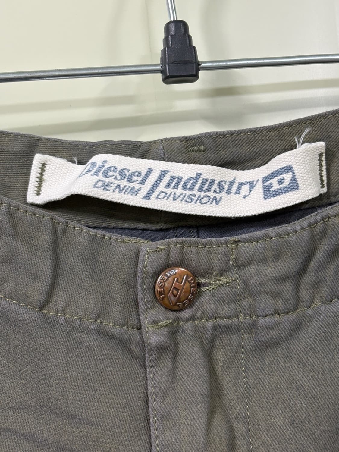 디젤(Diesel) Made in Italy 워싱 데님 팬츠 상품이미지2