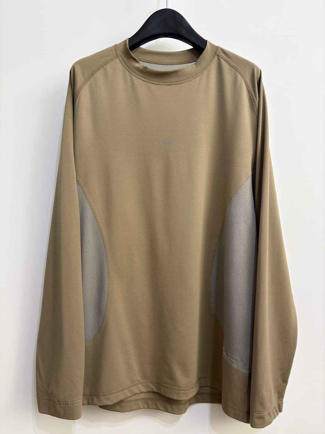 세티스파이 / 아우라라이트 테크 롱 티셔츠 아미그린 / L 상품이미지1