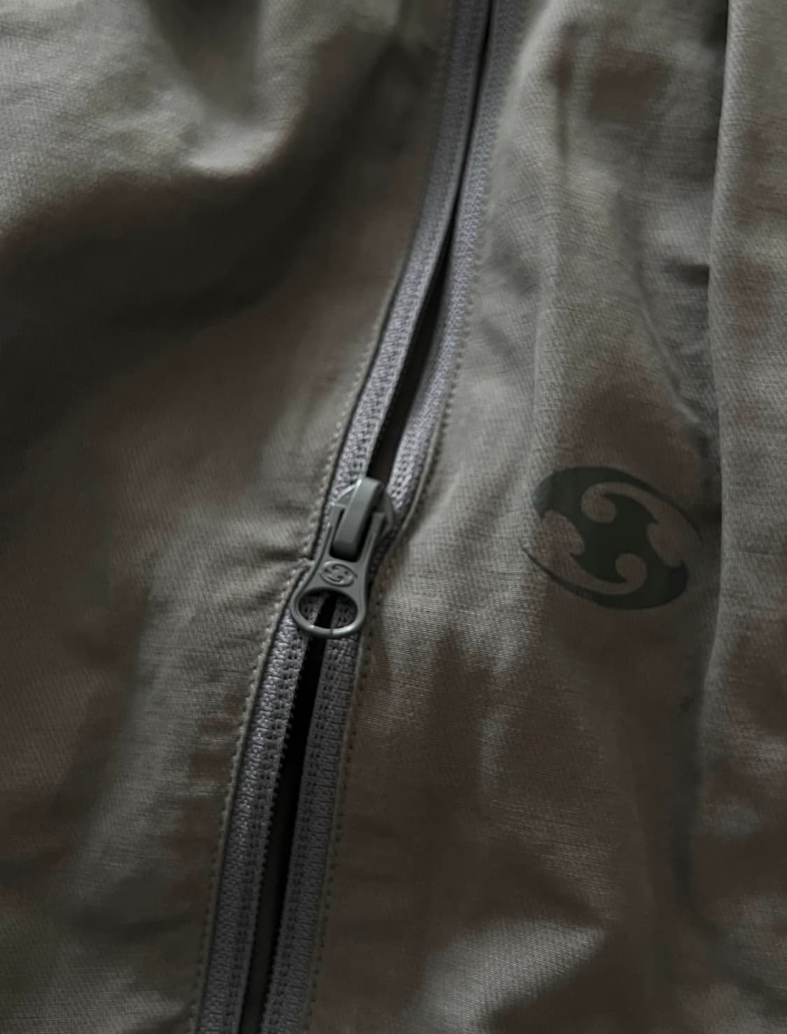 산산기어 지퍼팬츠 차콜 1사이즈 상품이미지3