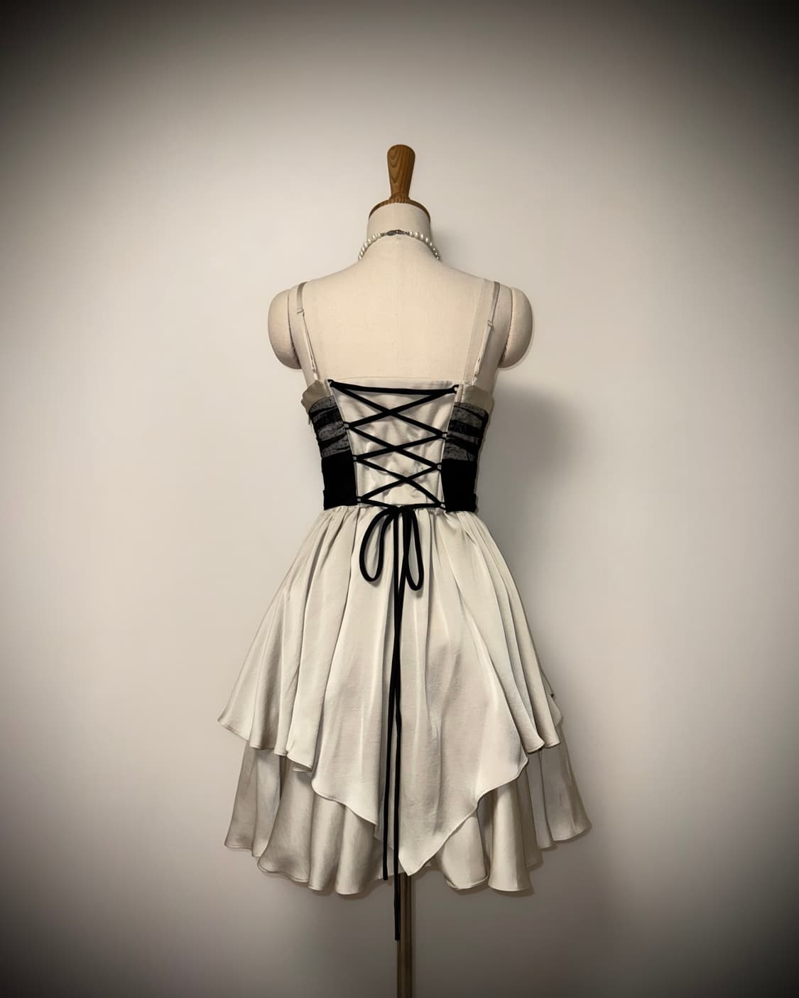 아일렛 고스페어리 원피스 상품이미지2