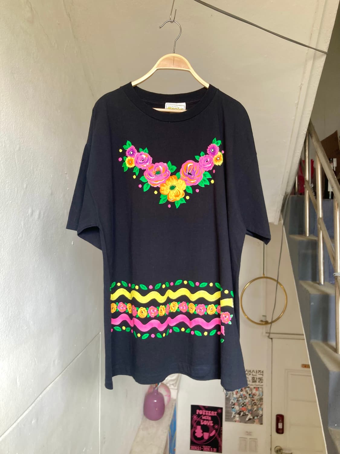 싱글 스티치 플라워 패턴 티셔츠 상품이미지1