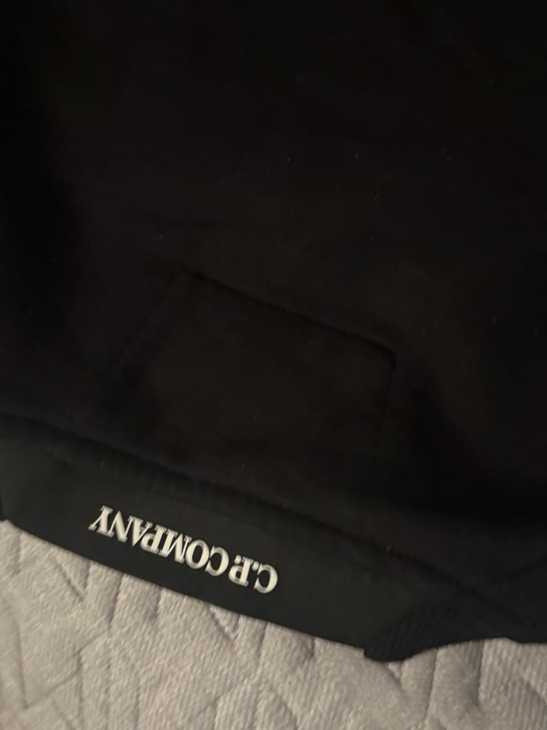 C.P 컴퍼니 맨투맨 L 상품이미지2