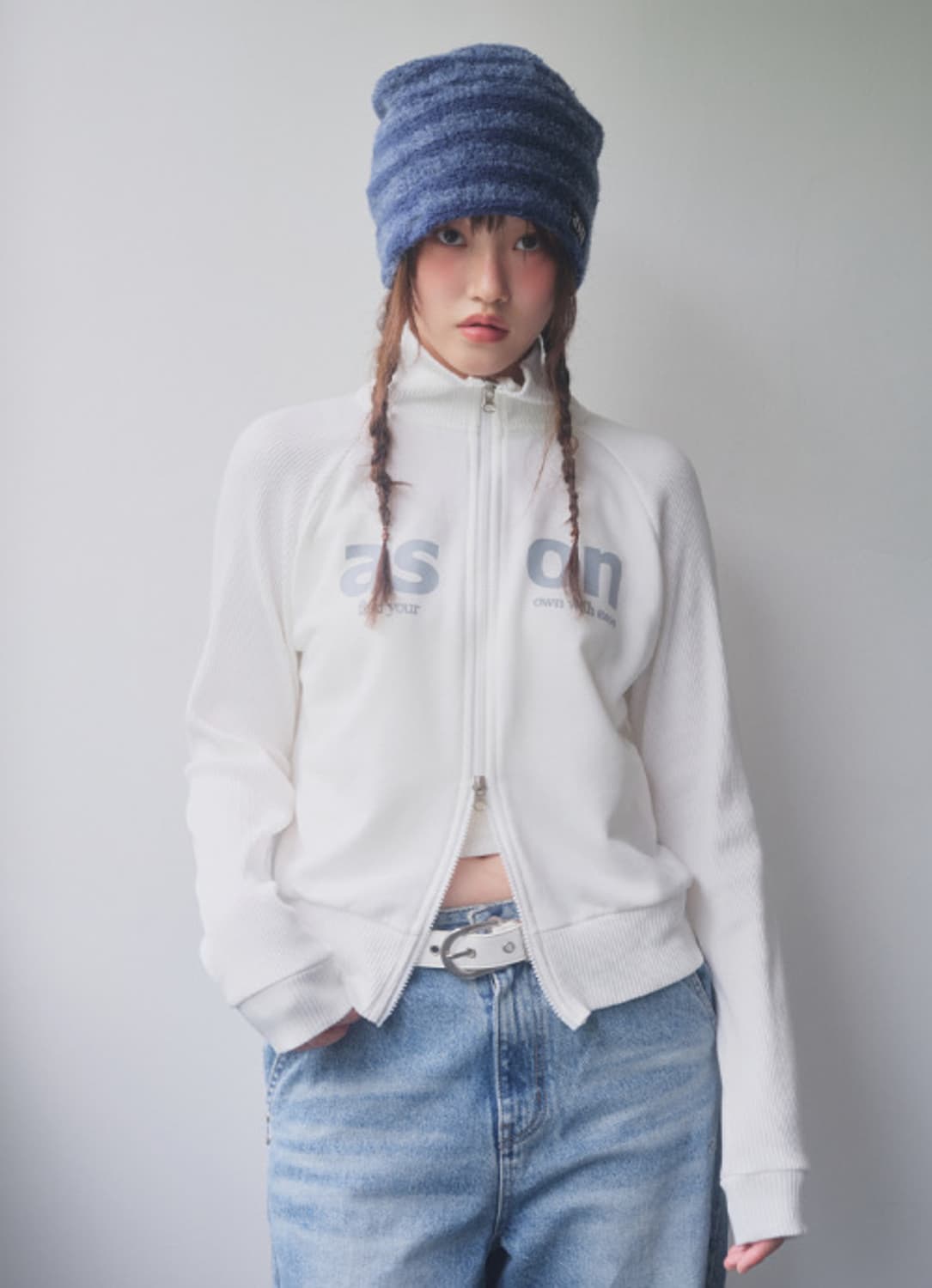 애즈온 salt zip-up white 상품이미지1