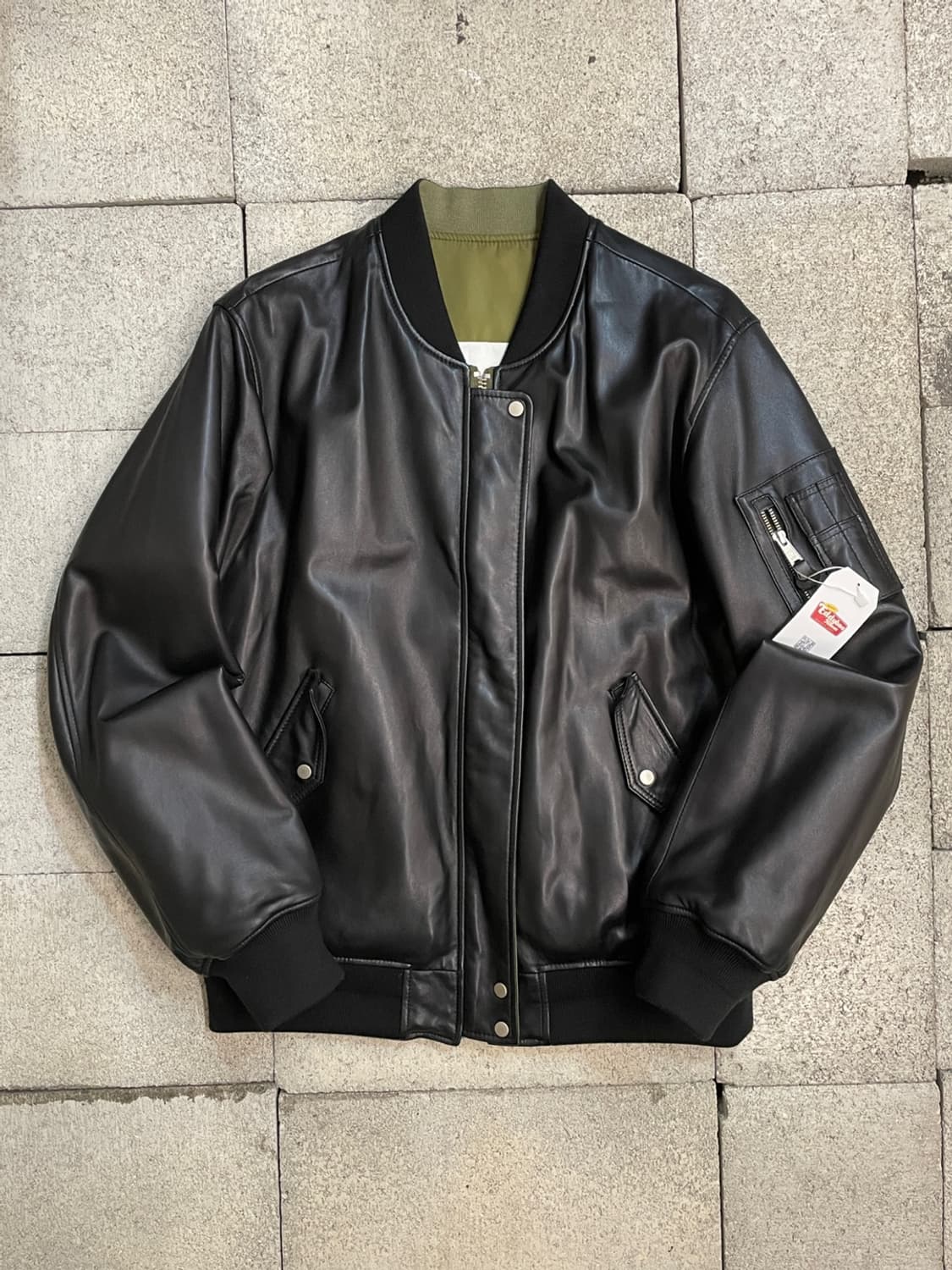 프론트로우 x 인스턴트펑크 리버시블 Ma-1 가죽 자켓 상품이미지1