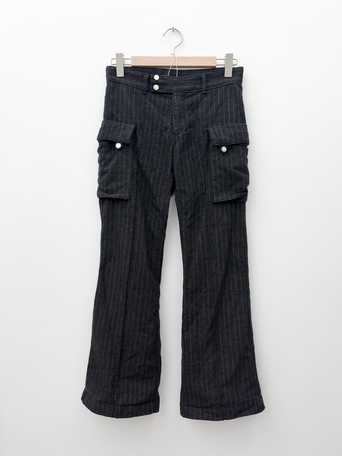 WOOL STRIPE CARGO PANTS 상품이미지1