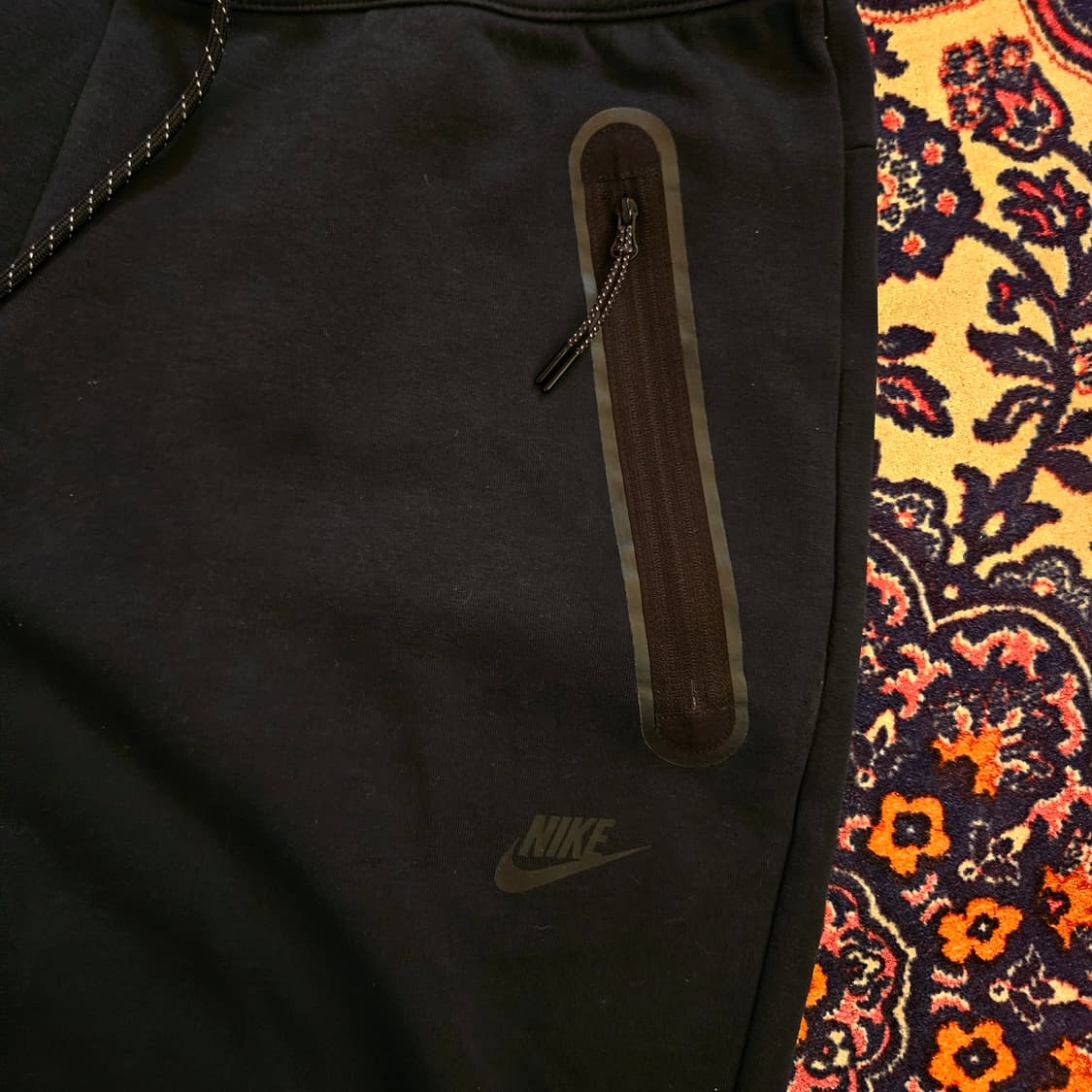 나이키(Nike) 스포츠웨어 테크 플리츠 트레이닝 팬츠 XL size 상품이미지4