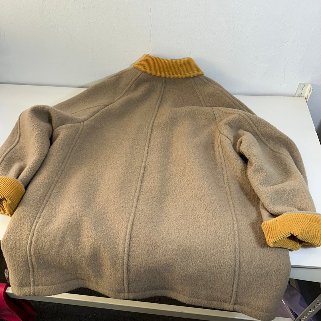 우먼FREE 스튜디오톰보이 베이지 코듀로이배색 발마칸코트 상품이미지6