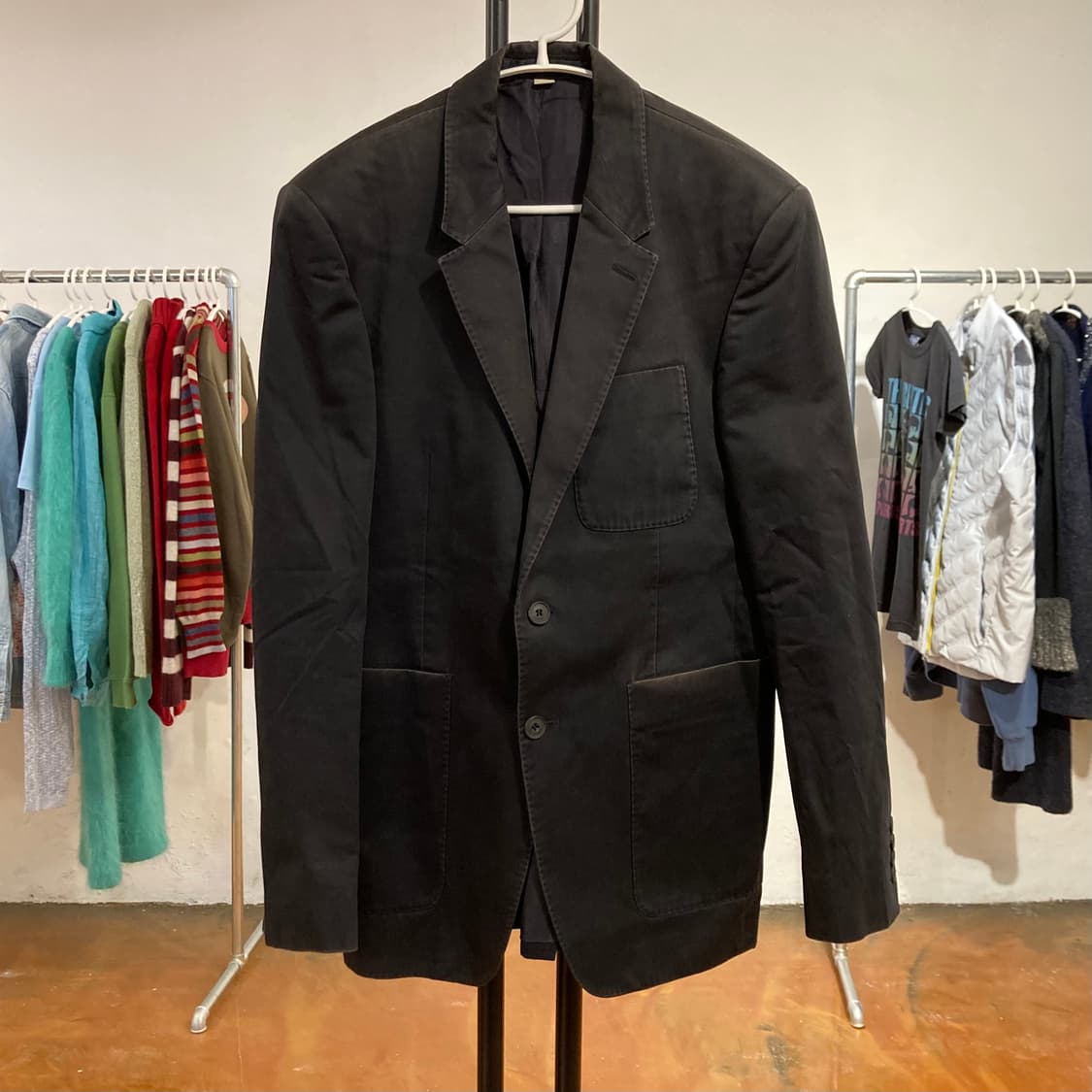 Burberry(버버리) 테일러드 블랙 자켓 / 48 사이즈 상품이미지3