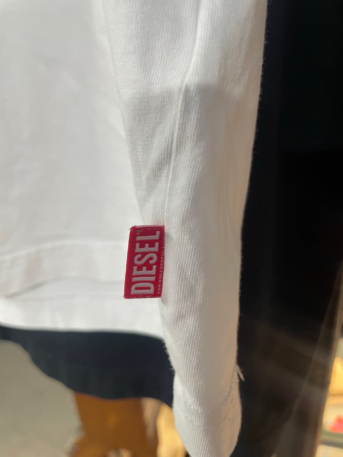 디젤 지구본 티셔츠 상품이미지3