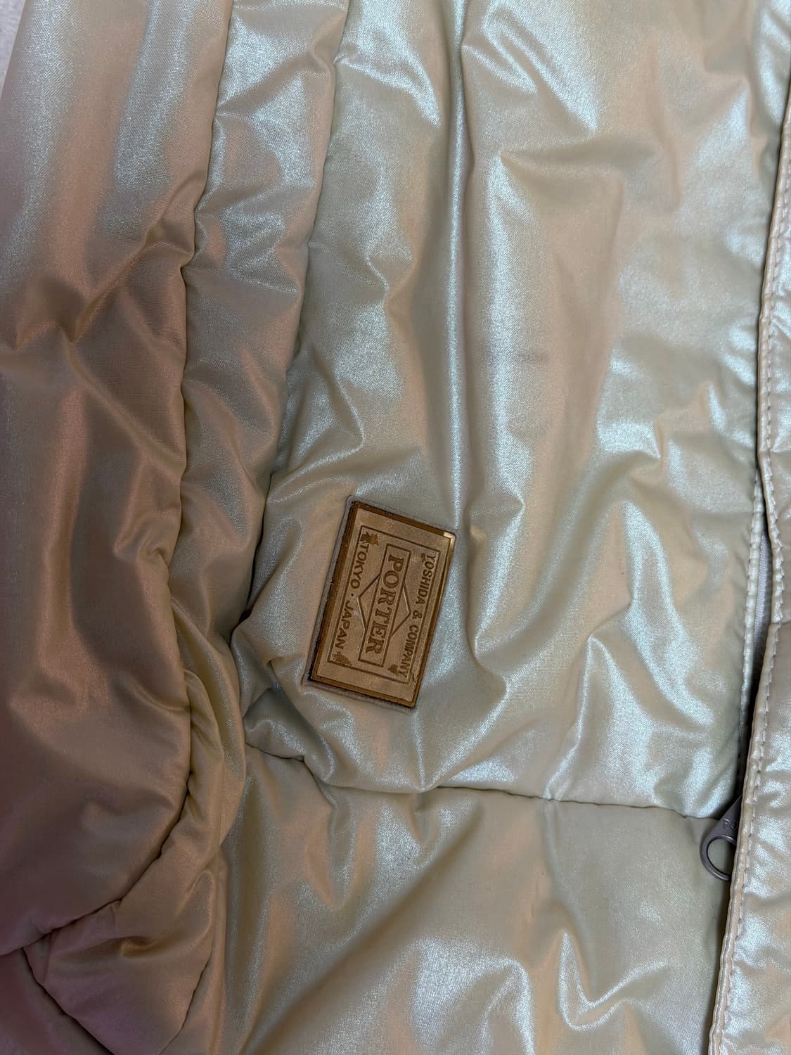 요시다포터 크로스백 금장 상품이미지1