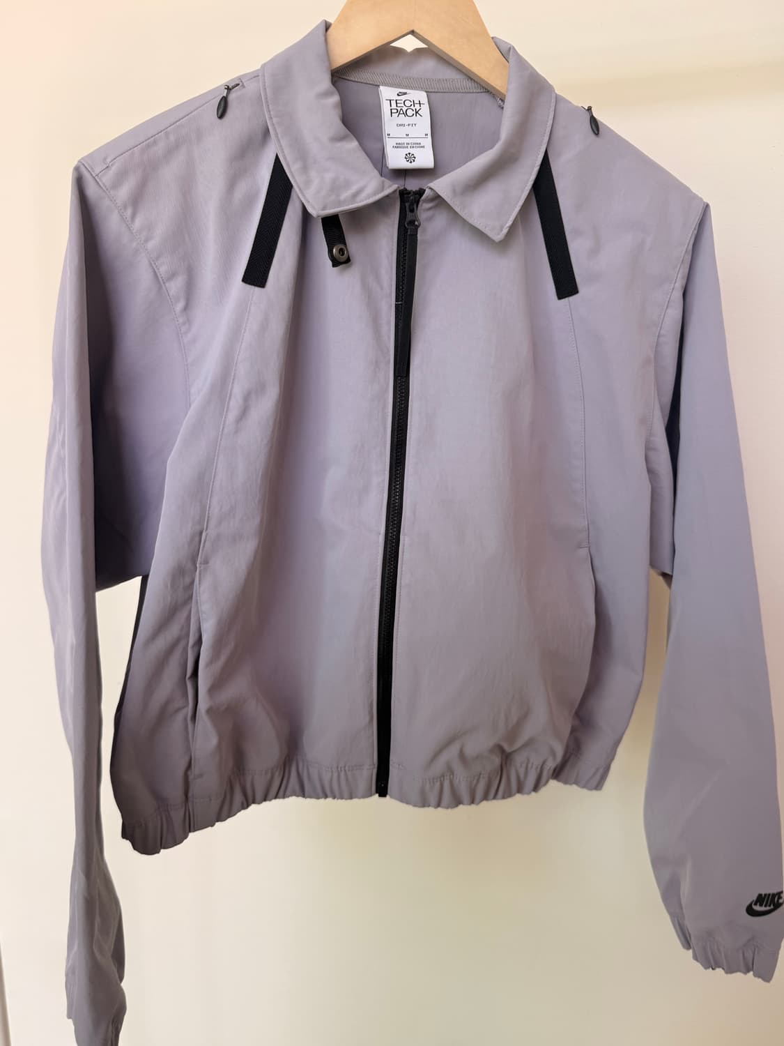 나이키 (nike)우먼스 테크팩 드라이핏 재킷 상품이미지1
