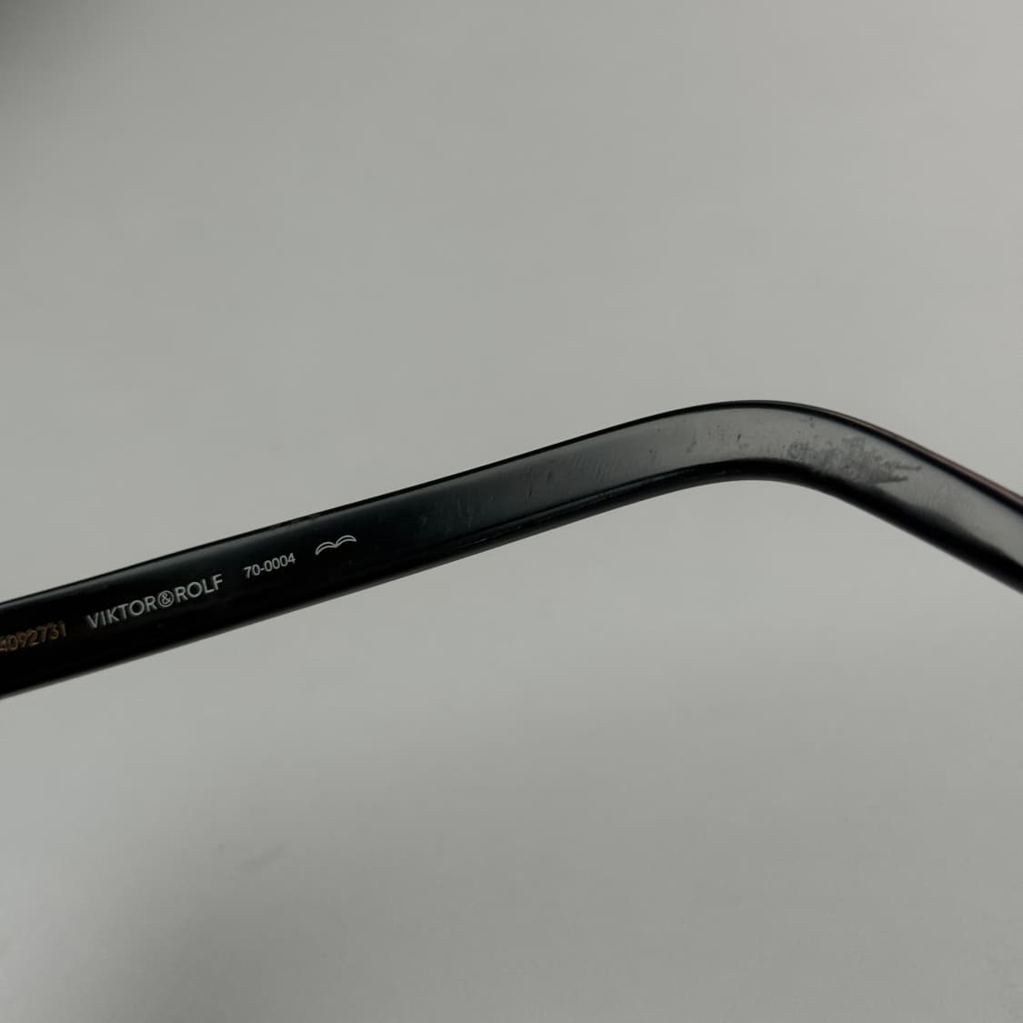 🕶️ 빅터앤롤프 70-0004 상품이미지7