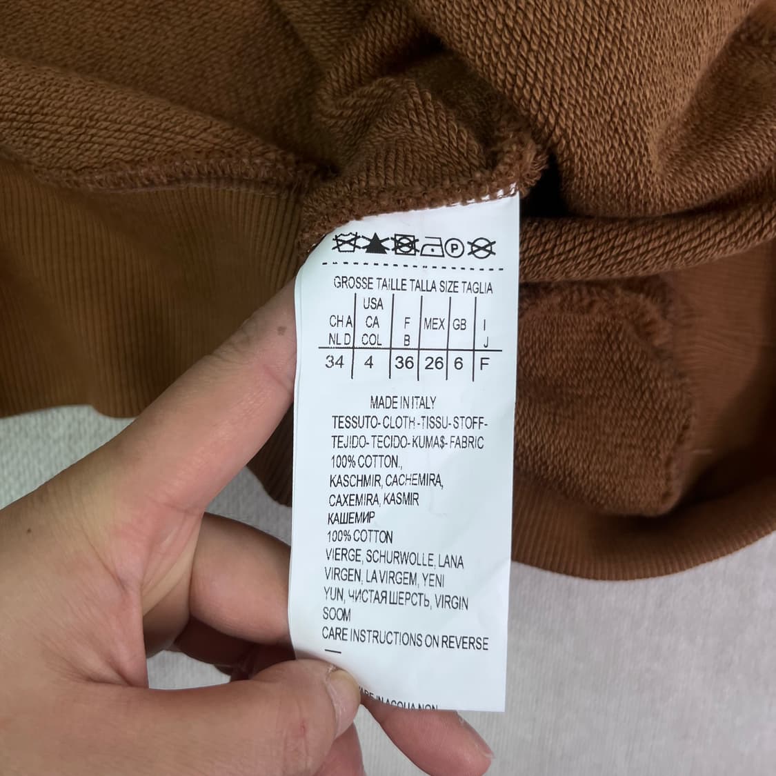 100 막스마라 로고플레이 후드티 상품이미지4