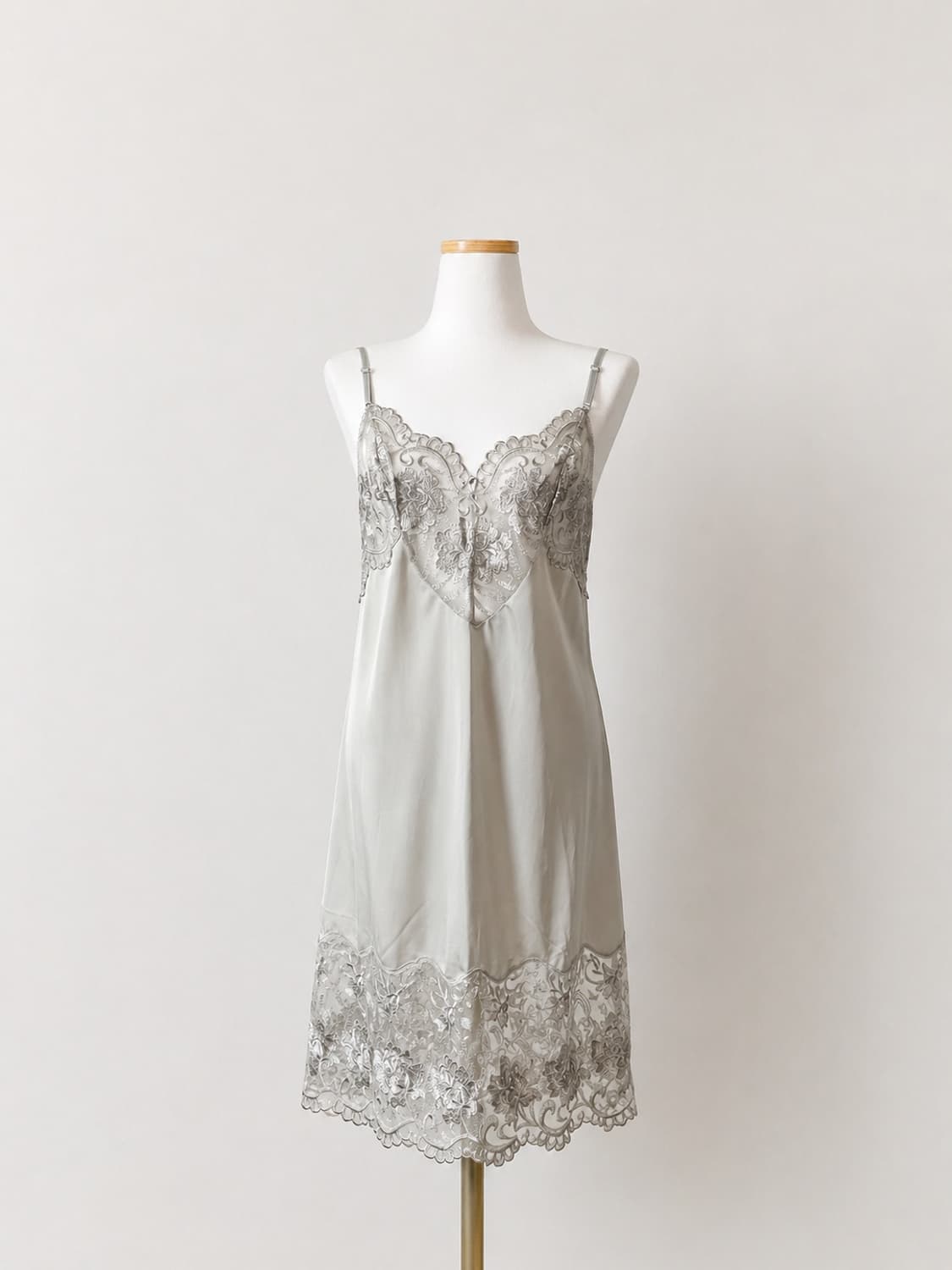 레이스 자수 란제리 원피스 상품이미지1