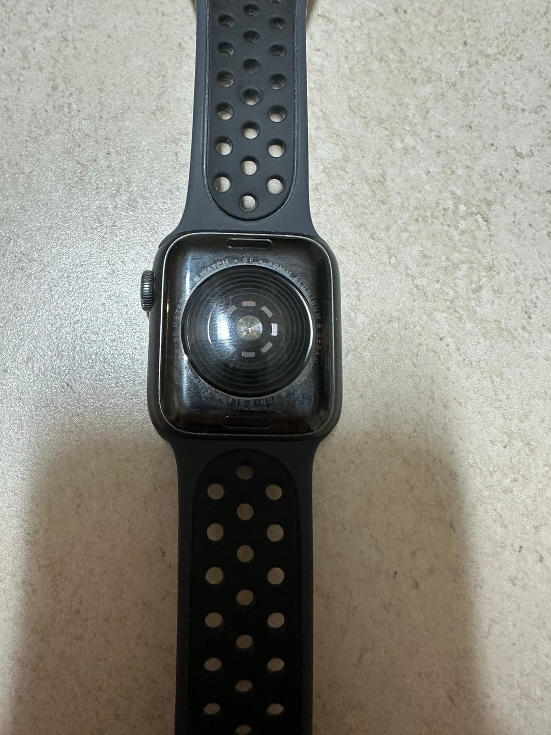 애플워치 se 40mm 상품이미지3