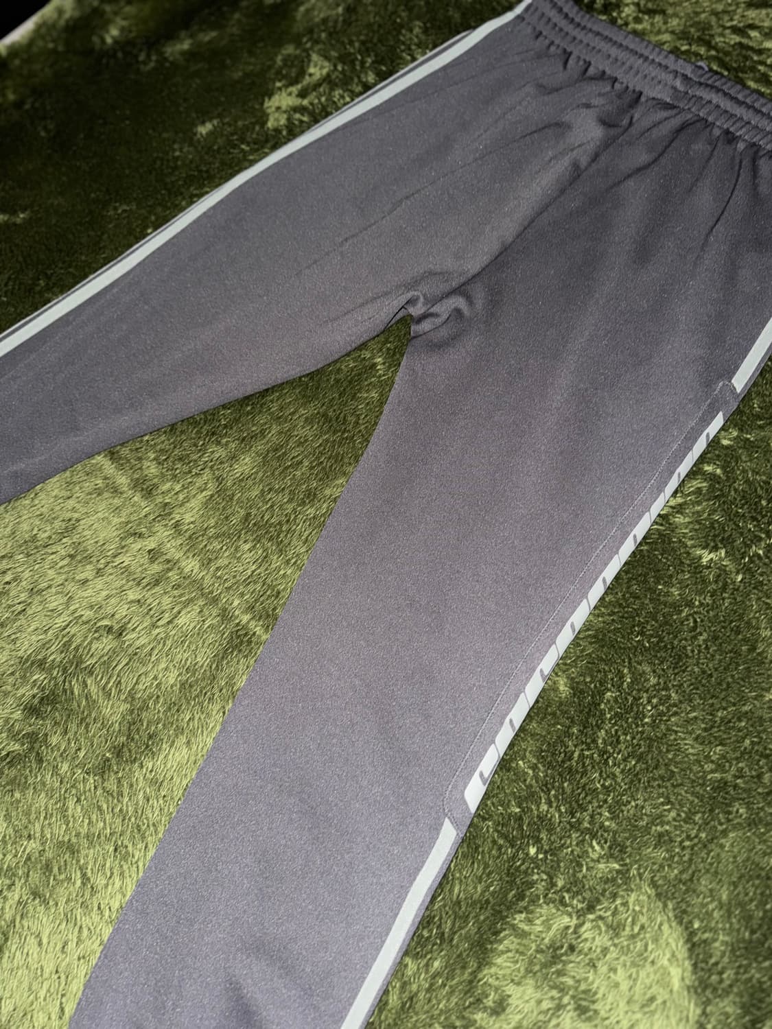 [M] 아디다스 이지 칼라바사스 트랙 팬츠 상품이미지9