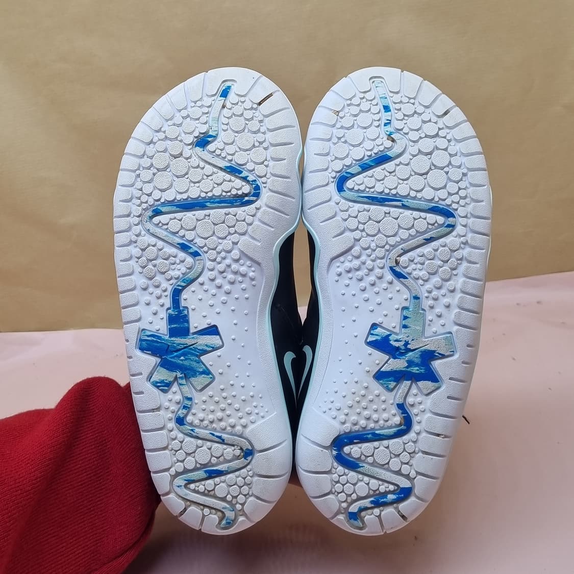 나이키 줌펄스 운동화235 상품이미지3