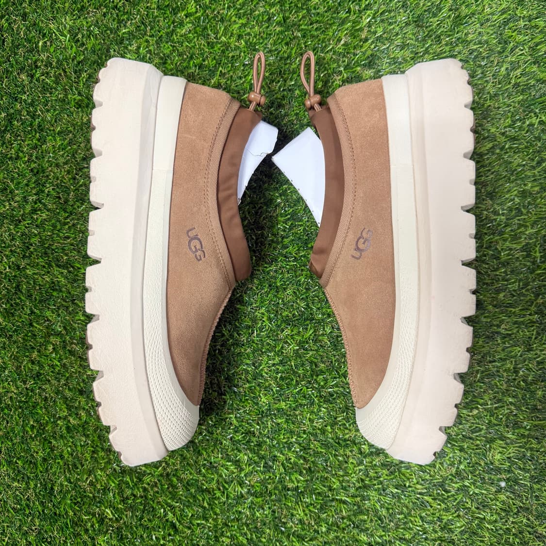 [어그] 타스만 웨더 하이브리드_270사이즈 상품이미지3