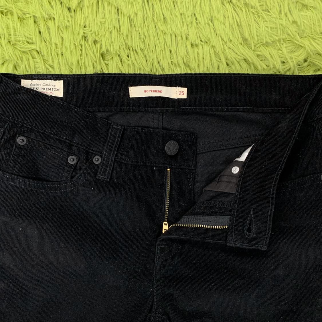 [표기 25] 리바이스 프리미엄 보이프렌드 코듀로이 치노팬츠 상품이미지4