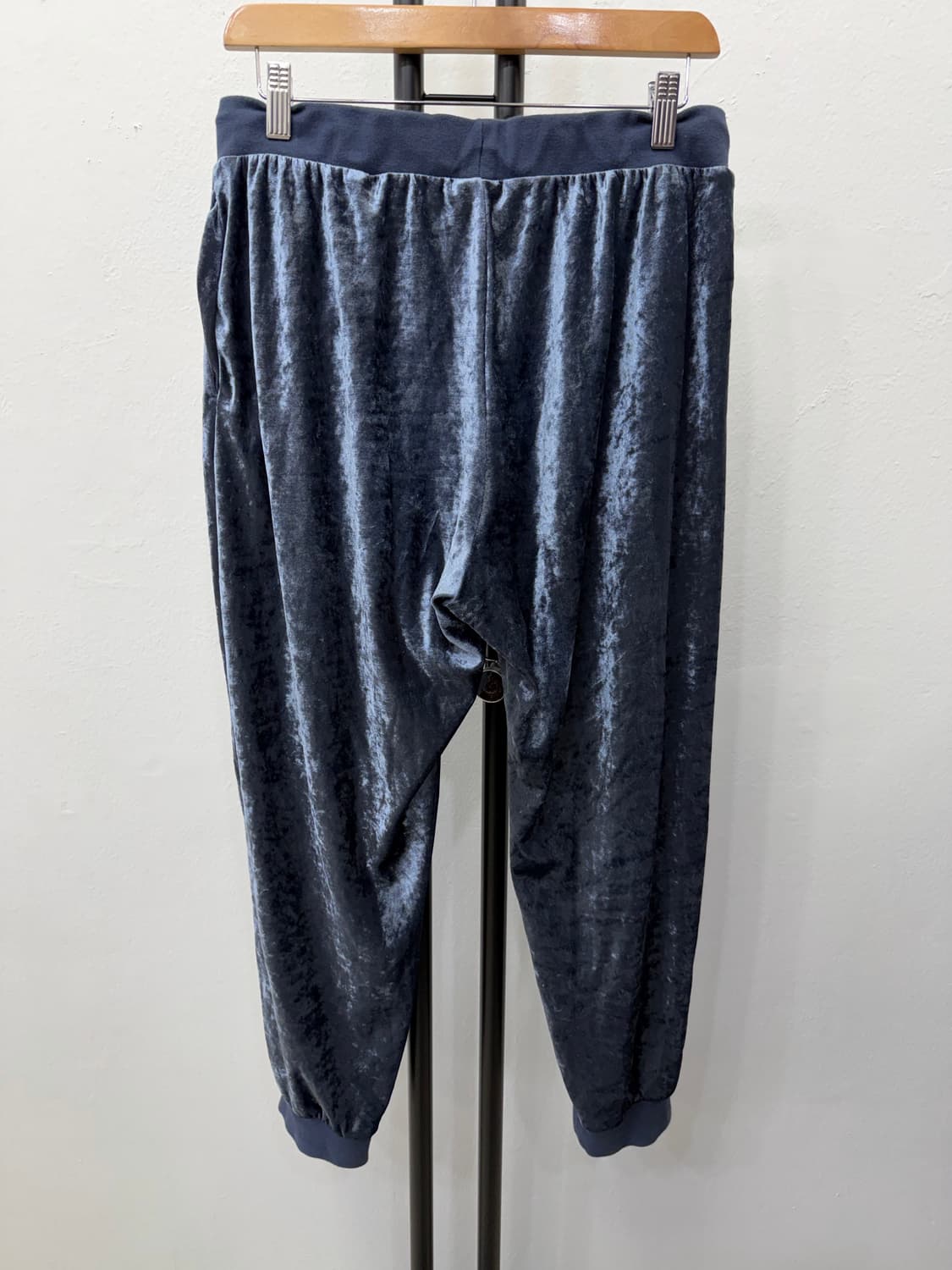 정품) 나이키 여성 벨벳 조거팬츠 L 상품이미지5