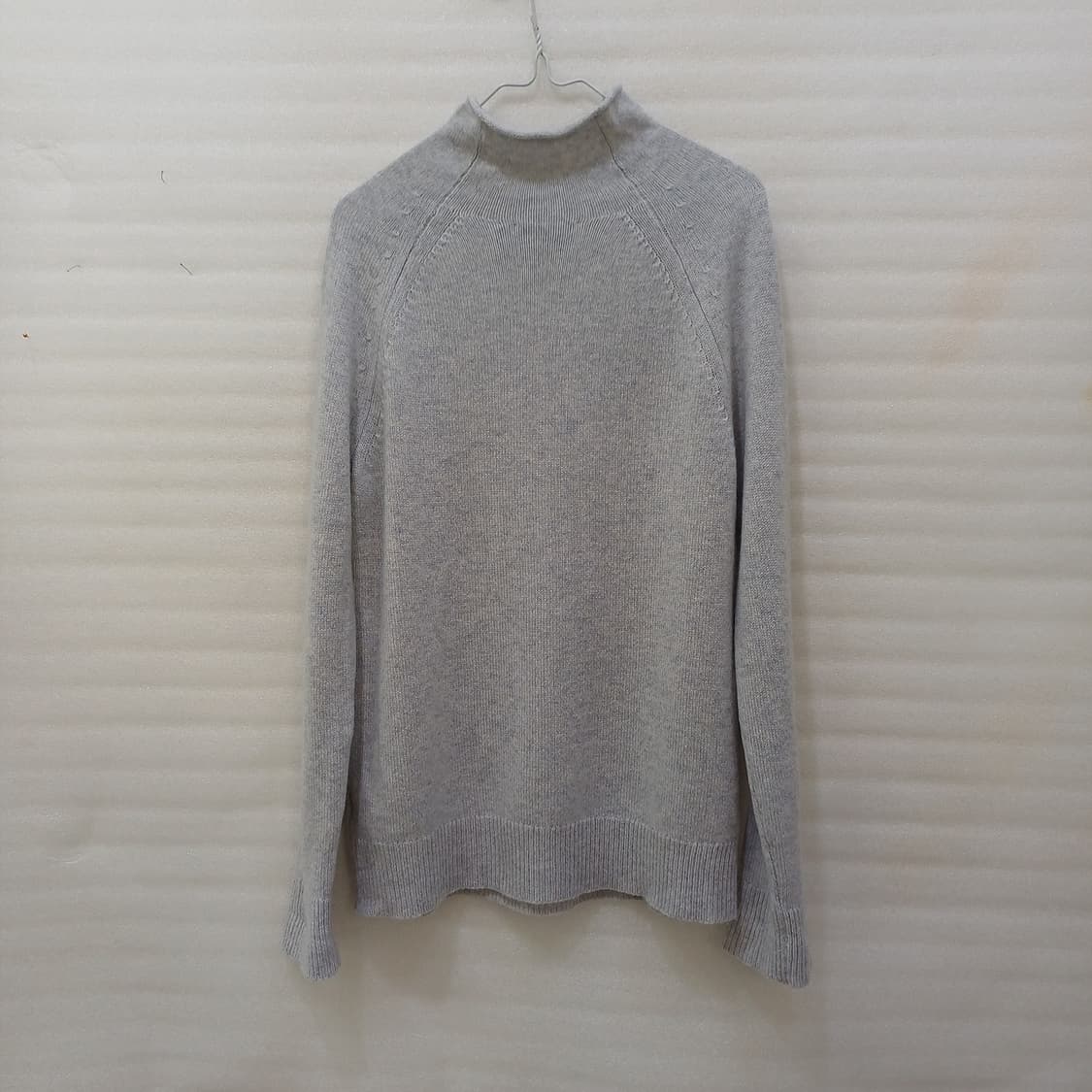 띠어리 순 캐시미어 반폴라 반목 니트 여성 M 목폴라 사랑봉봉 상품이미지2