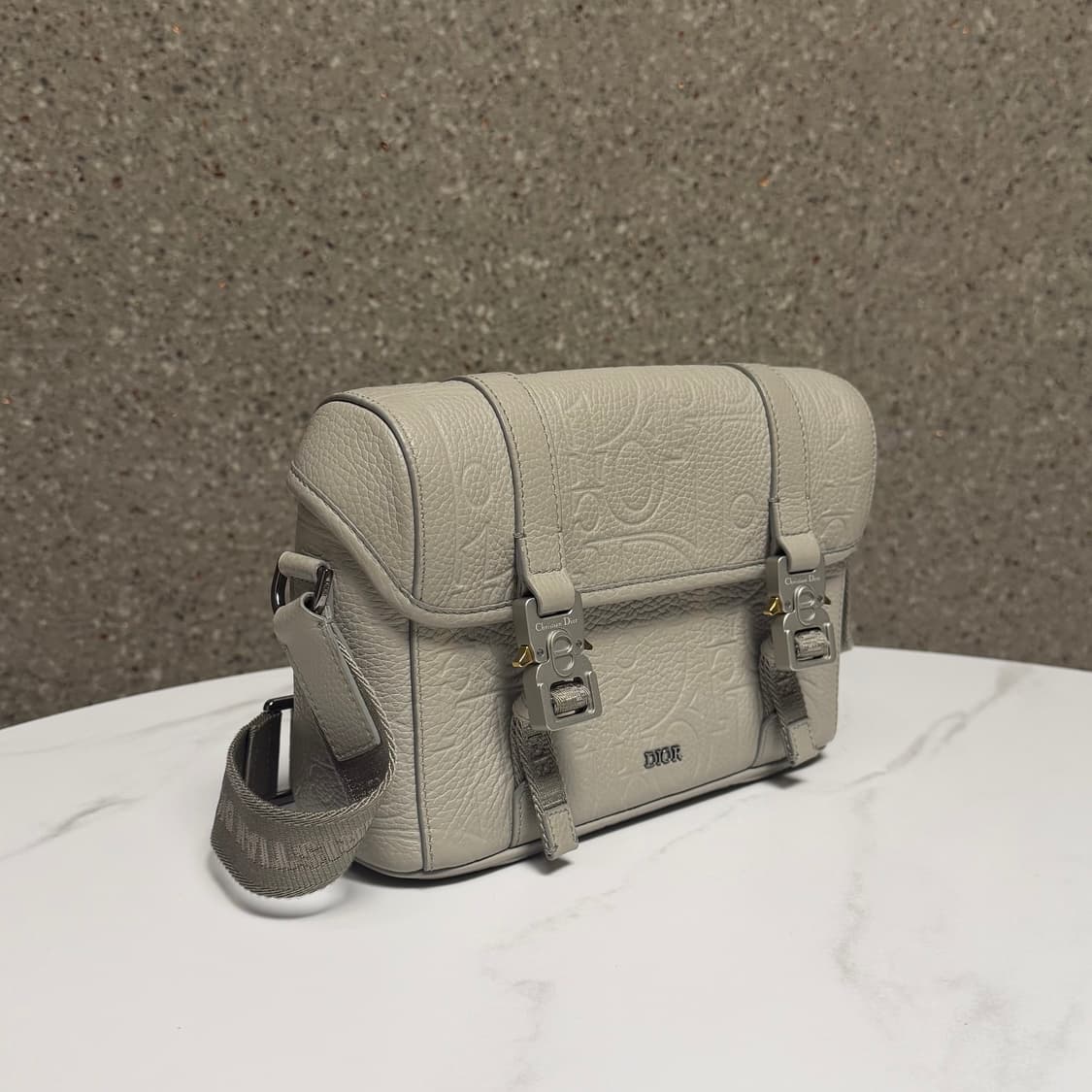 디올 오블리크 힛더로드 메신저백 크로스백 상품이미지3