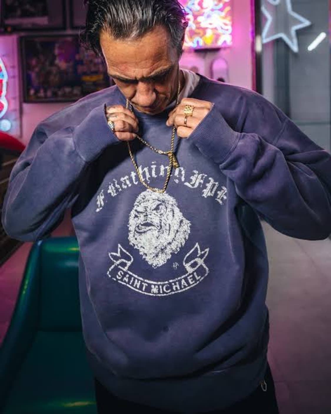 (L) 세인트미카엘 x 베이프 스웻  상품이미지1