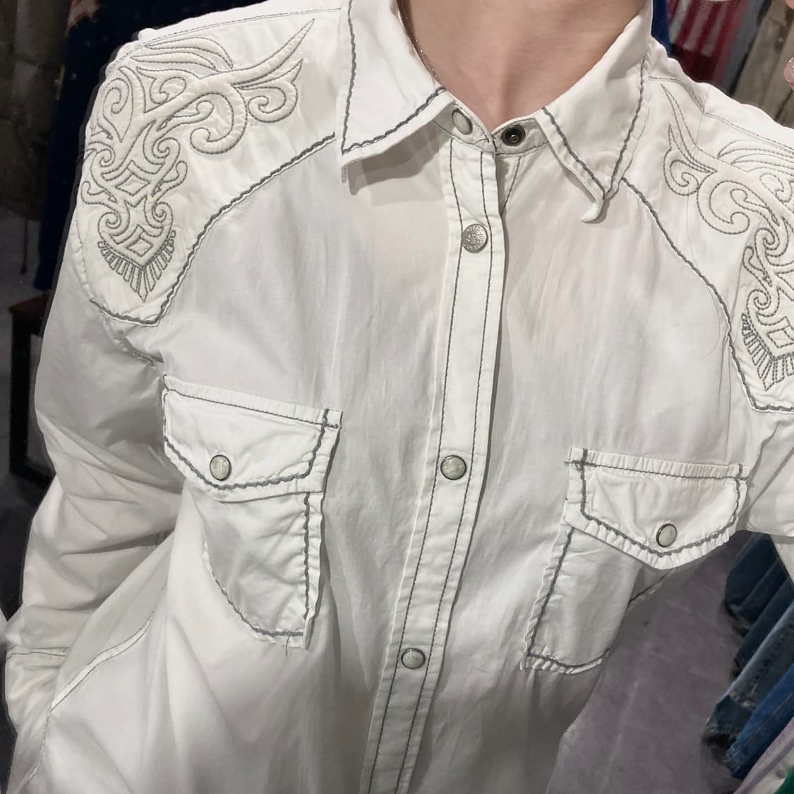 [IM] vtg 웨스턴 자수 투포켓 셔츠 화이트 상품이미지8