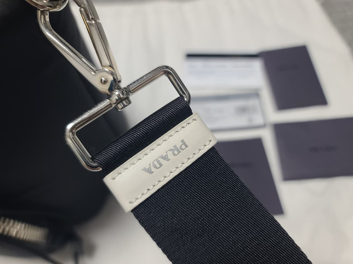 프라다 패딩 버킷백 나일론 1be026 크로스백 토트백 프라다 패디드백 상품이미지9