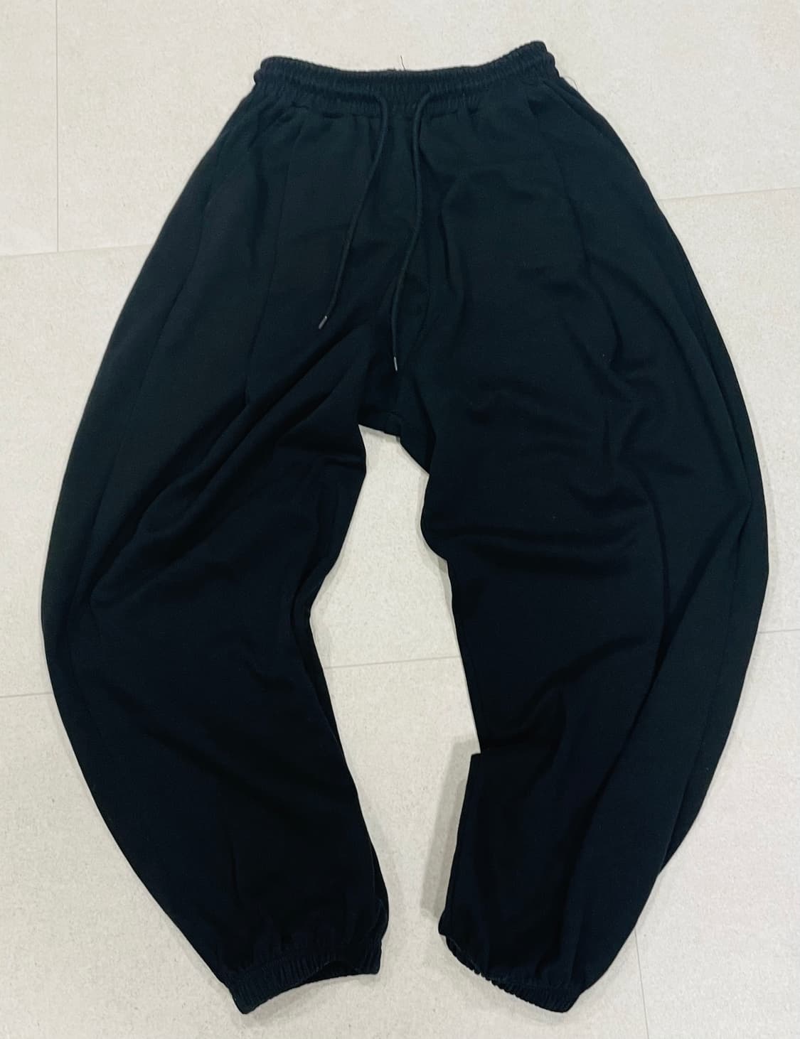 무신사 투턱 와이드 조거핏 트레이닝 바지 상품이미지2