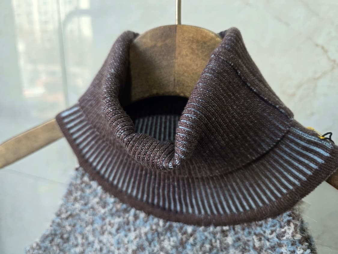 앤더슨벨 정품 홀더넥니트 상품이미지2