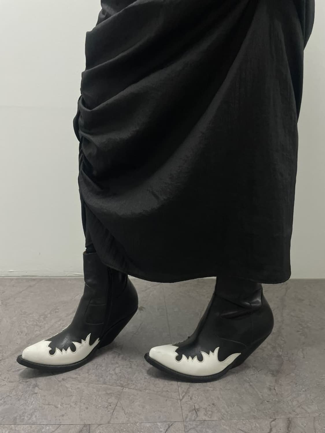 VETEMENTS 상품이미지1