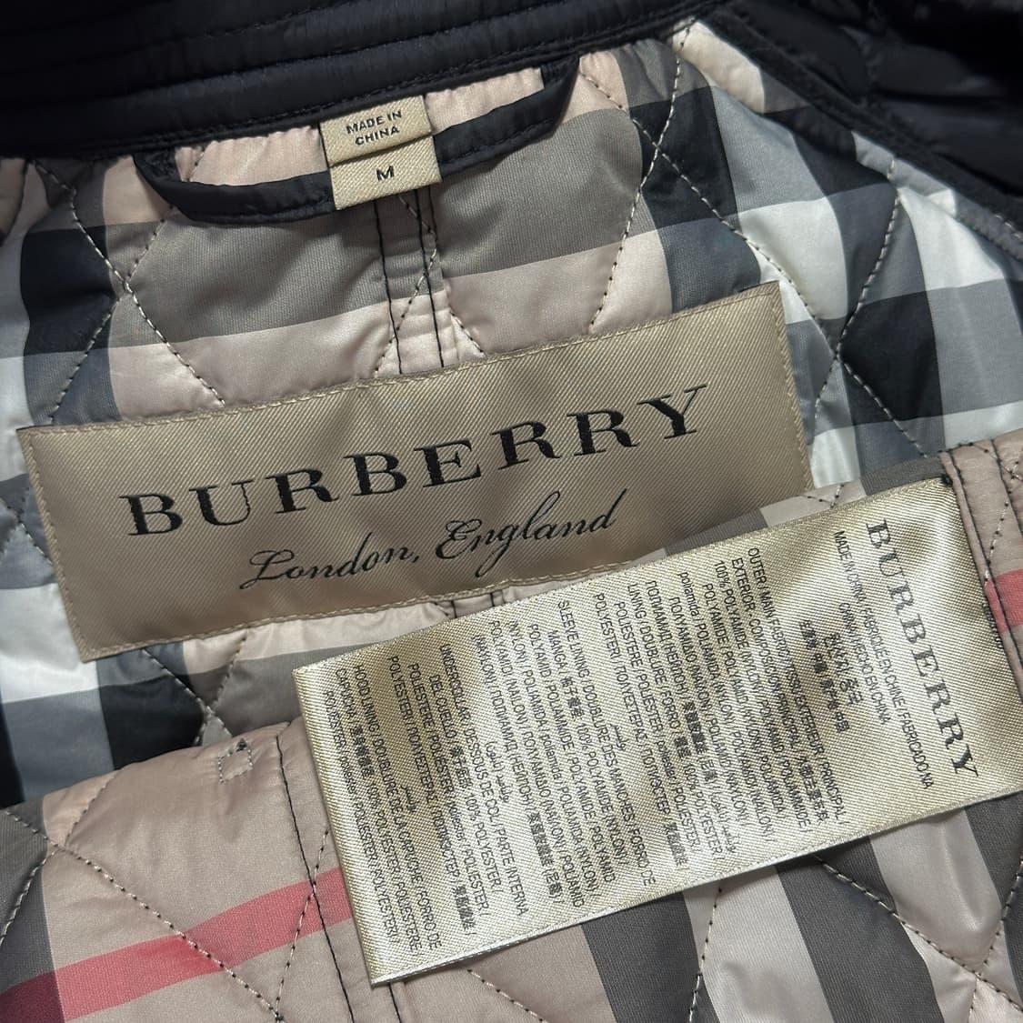 버버리 벨티드 퀄팅 패딩 자켓 상품이미지8