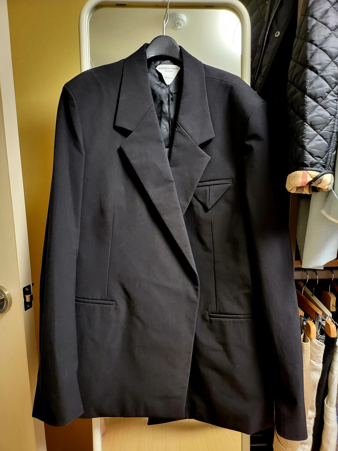 보테가 나일론 블레이저 46 사이즈 상품이미지3