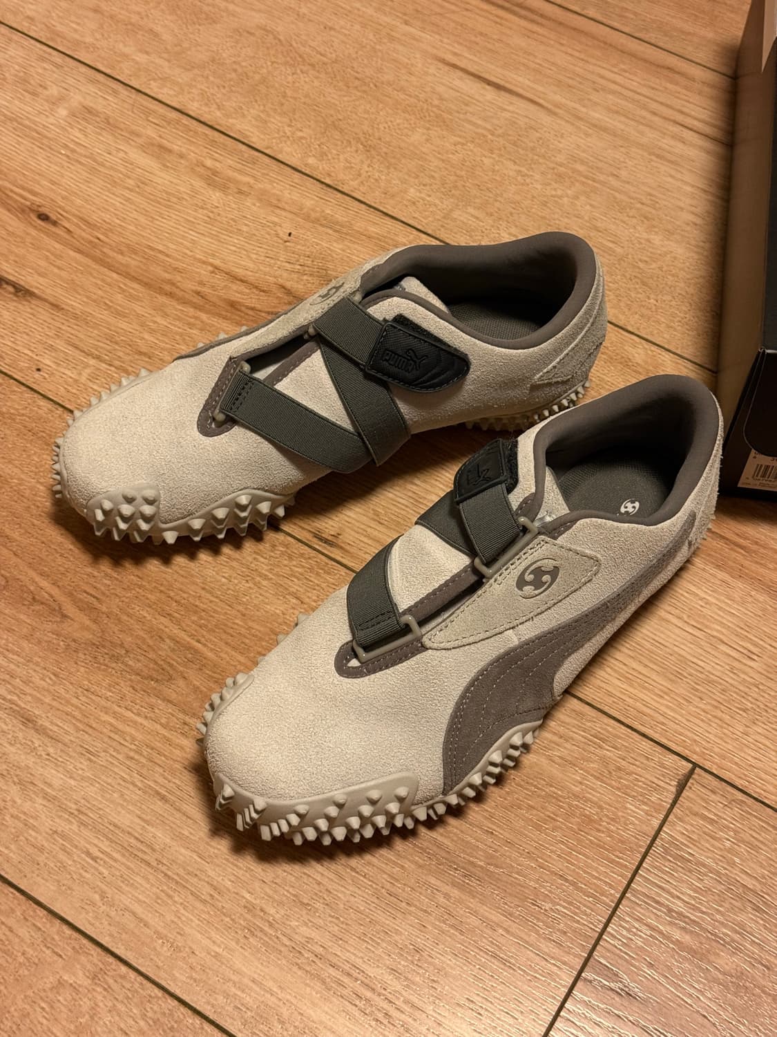 푸마 x 산산기어 모스트로 글레이셜 그레이 상품이미지1