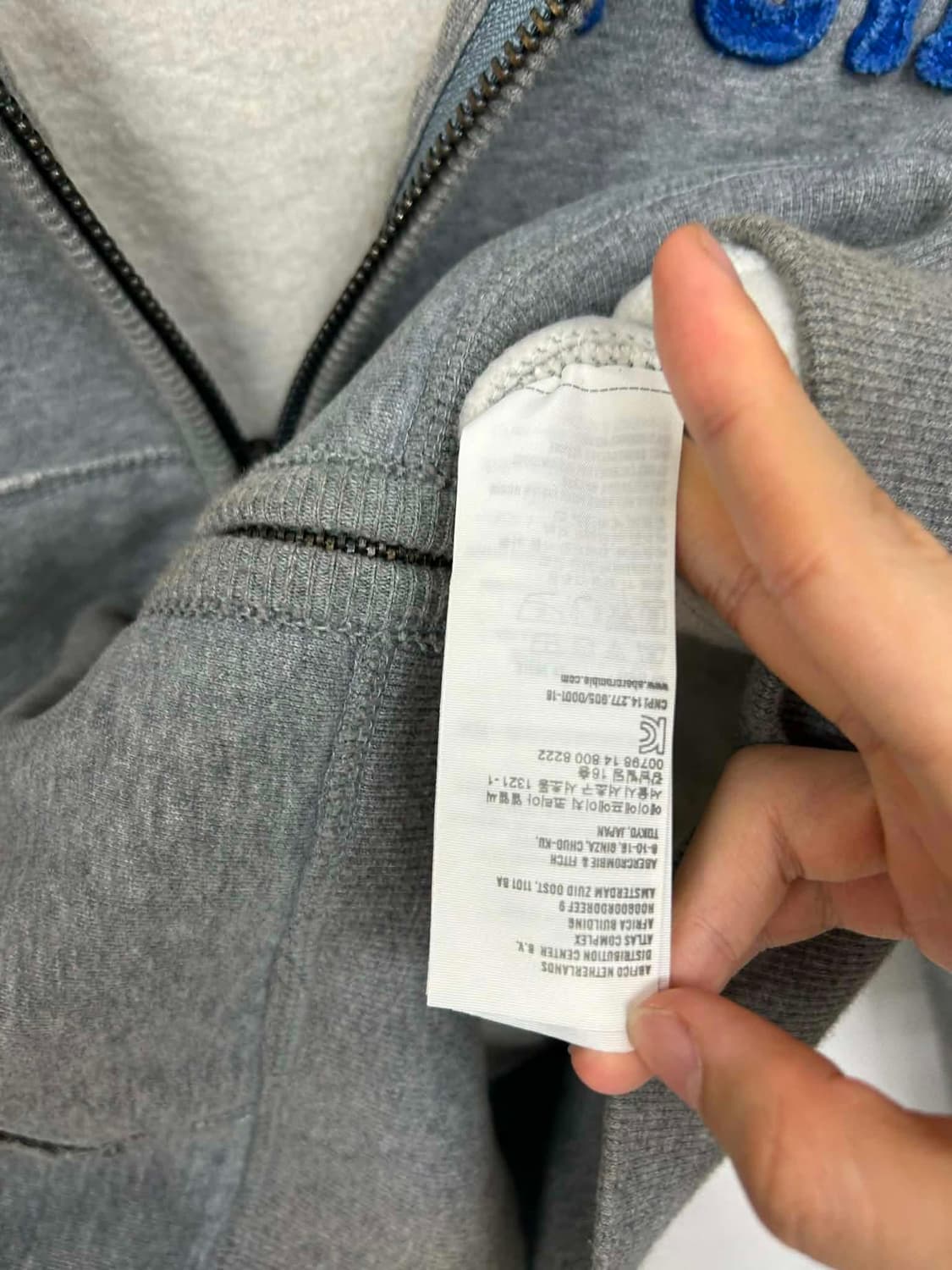 [M] 아베크롬비 Y2K 그레이 올드스쿨 후드집업 상품이미지7