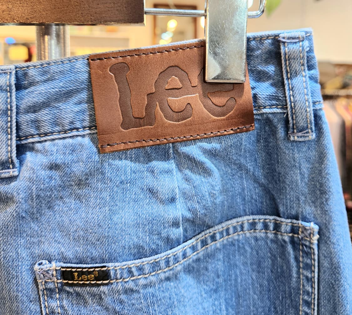 새제품) LEE 연청 앞 트임 데님 미디 스커트 상품이미지7