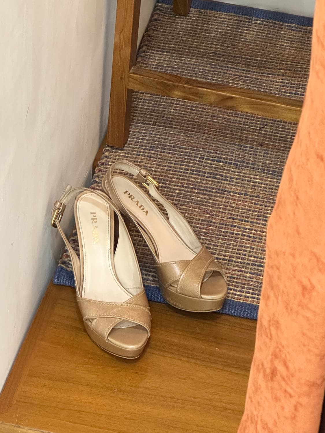 프라다 샌들  상품이미지1