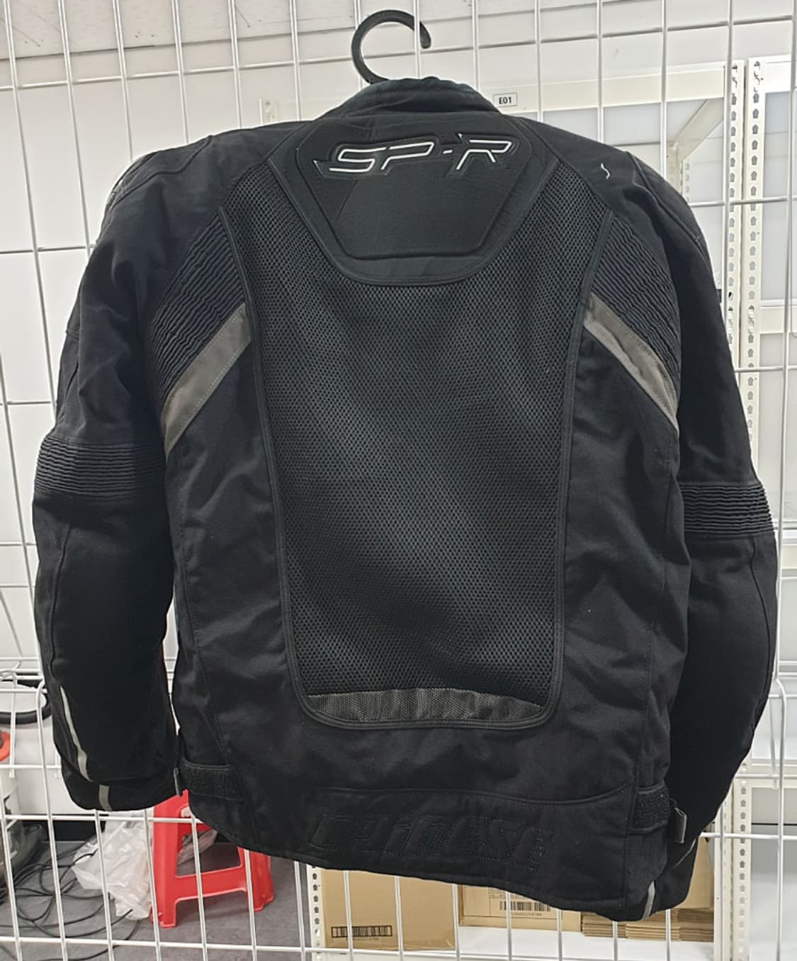 다이네즈 바이크 자켓 100사이즈 판매합니다 상품이미지2